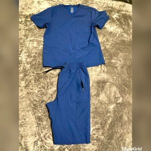 Medium JAANUU SCRUB SET (BLUE)